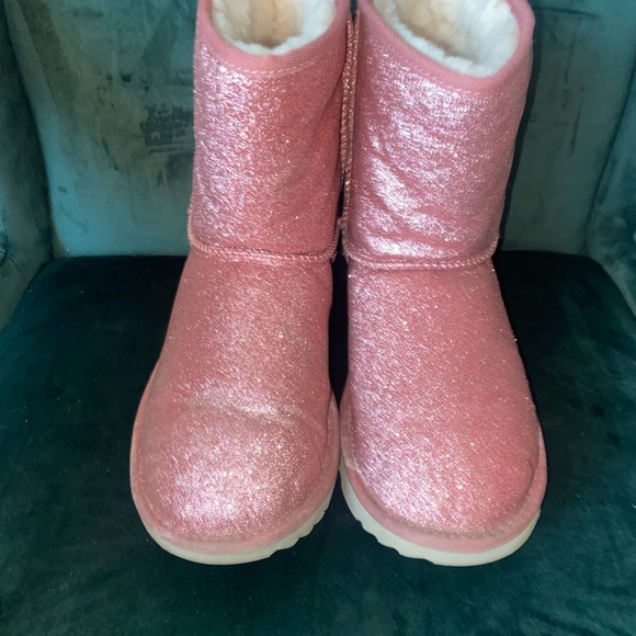 Glitter Pink Ugg - Picture 3 of 5
